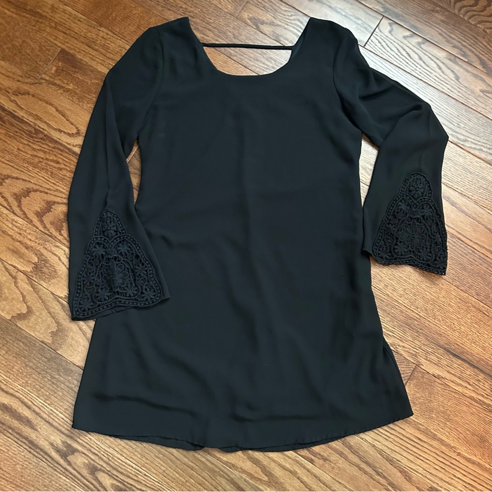 Speechless Black Long Bell Lace Sleeve Dress
